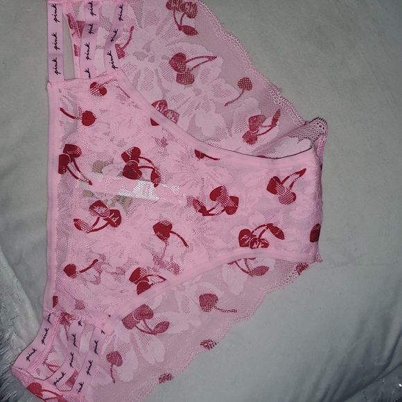 VICTORIA'S SECRET PRETTY PINKπ CHERRY GRAPHIC HIPSTER PANTY - Picture 8 of 8